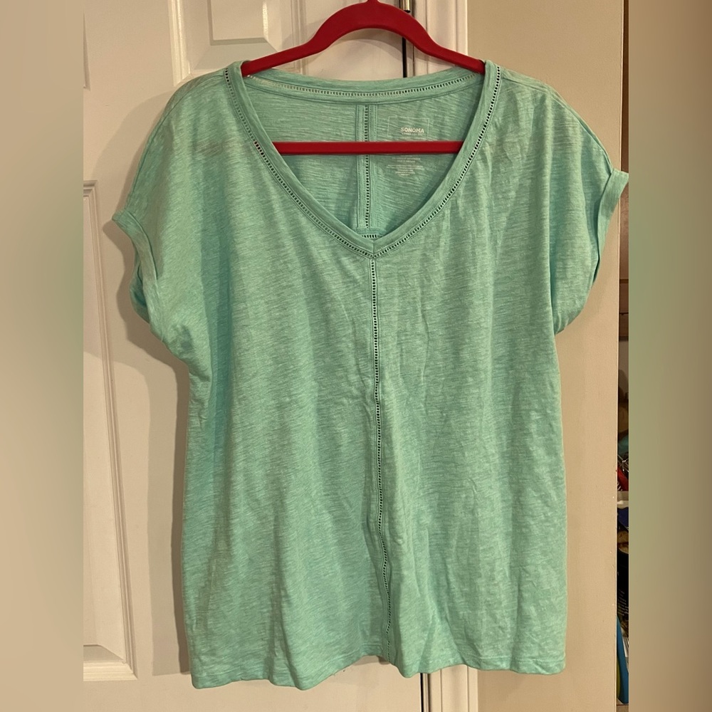 Sonoma Mint Green short sleeved top Size L. NWT